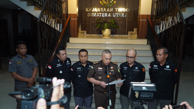 Konfrensi pers kasus dugaan korupsi aset PTPN I dan proyek Citraland. [Dok. Humas Kejati Sumut]